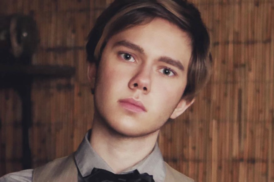 Timo Schniering - Wide Wide Wings