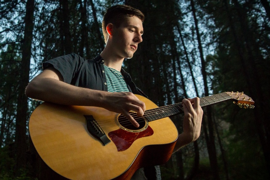 Mark Houston - Whispers In The Dark